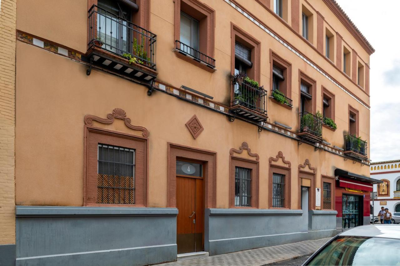 Familiar Nuevo De Diseno En La Mejor Zona De Triana, Parking Included Apartament