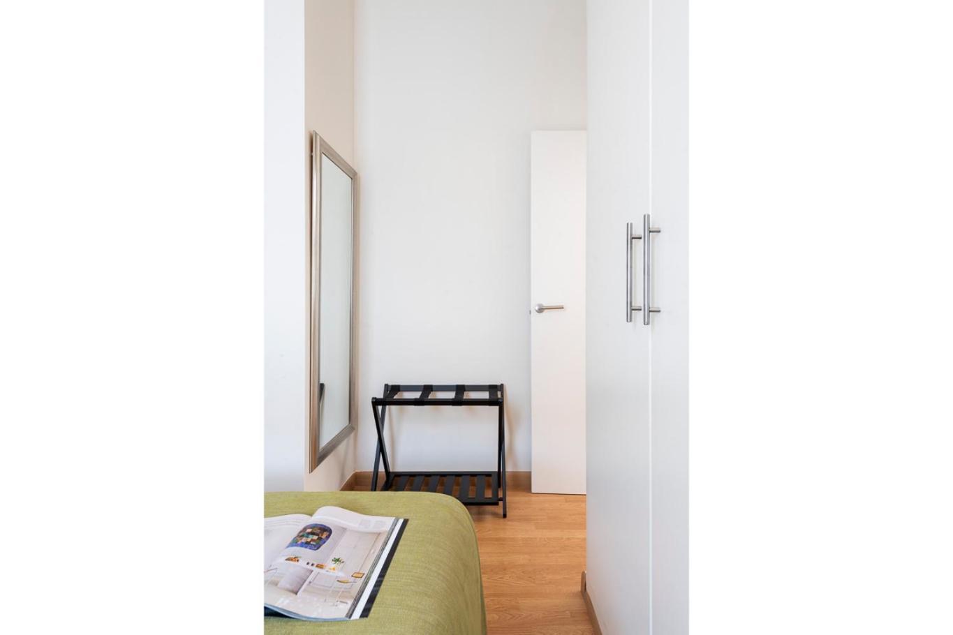 Familiar Nuevo De Diseno En La Mejor Zona De Triana, Parking Included Apartament *