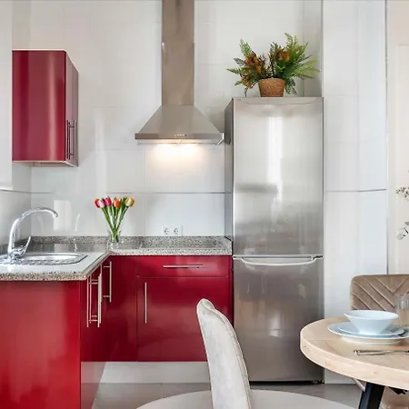 Apartamento Familiar Nuevo De Diseno En La Mejor Zona De Triana, Parking Included Siviglia Esterno foto